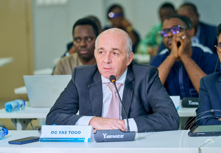 YAS Leads Togo’s Mobile Services with a Compliance Rate of 74.43%.