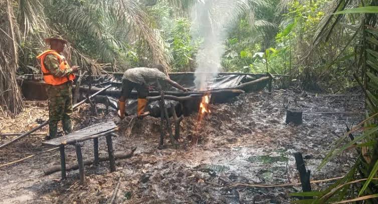 Nigerian Military Intensifies Fight Against Oil Theft