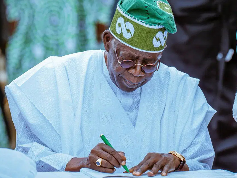 Tinubu Approves Federal Jobs, ₦250,000 Awards for 200 Outstanding NYSC Members