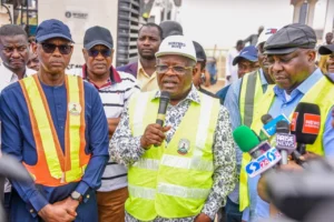 NUJ Praises Umahi for Road Improvements
