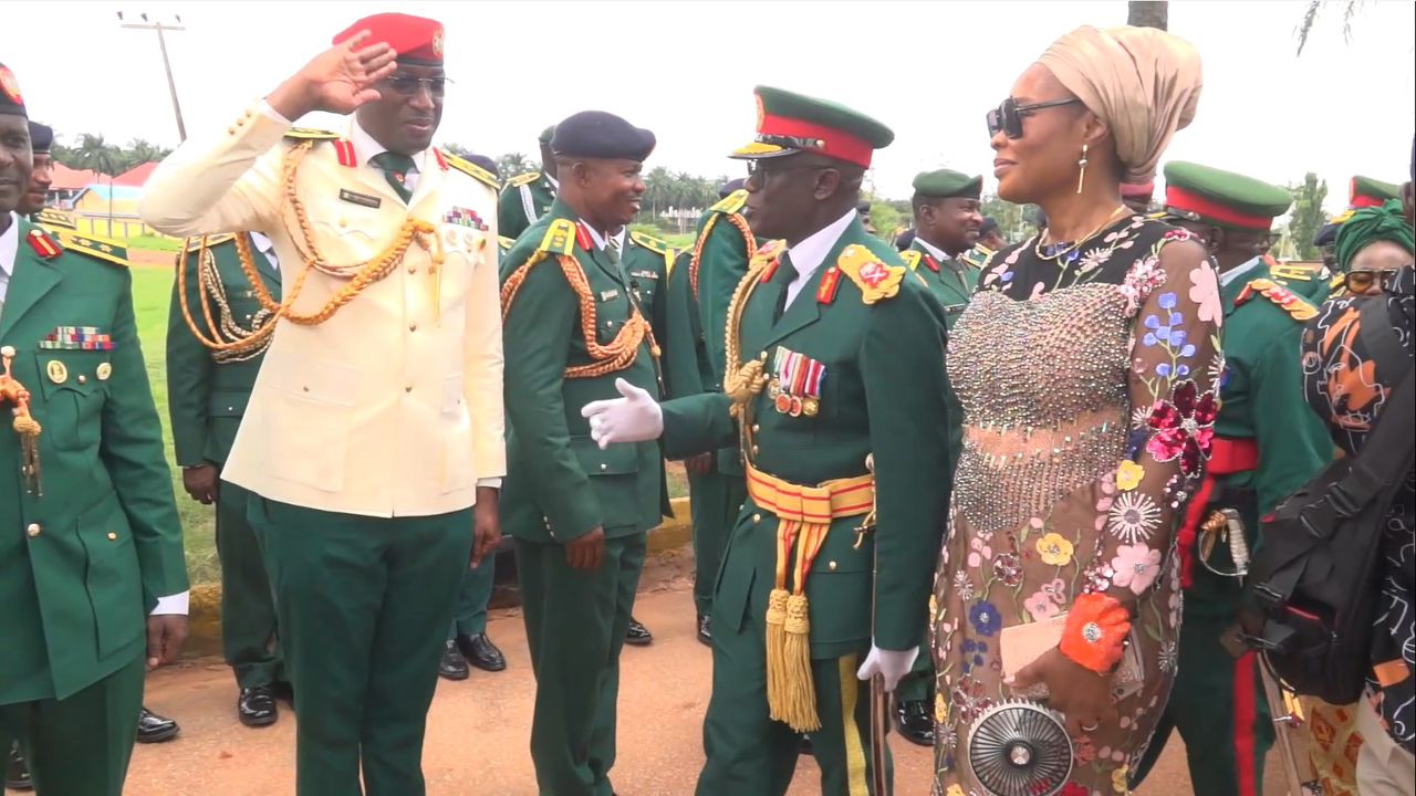 Benin Barracks Honours Major General Akerejola With Ceremonial Pull-Out