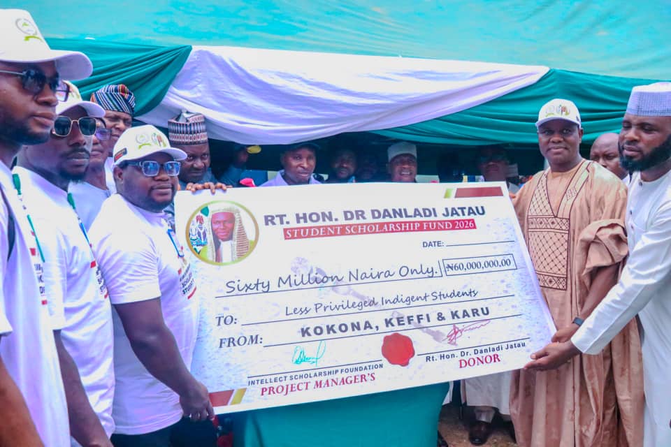 Scholarship: Nasarawa Speaker Disburses N60m To 1,200 Students, Supports Schools